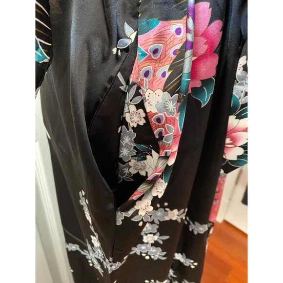 Vtg NWT BABEYOND Satin Kimono Robe Women's M/L Black Floral Peacock Y2K Boho - Picture 8 of 13
